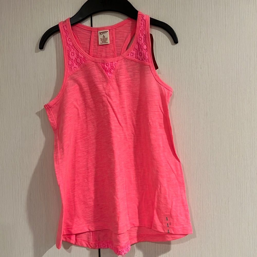 Pink short sleeve top